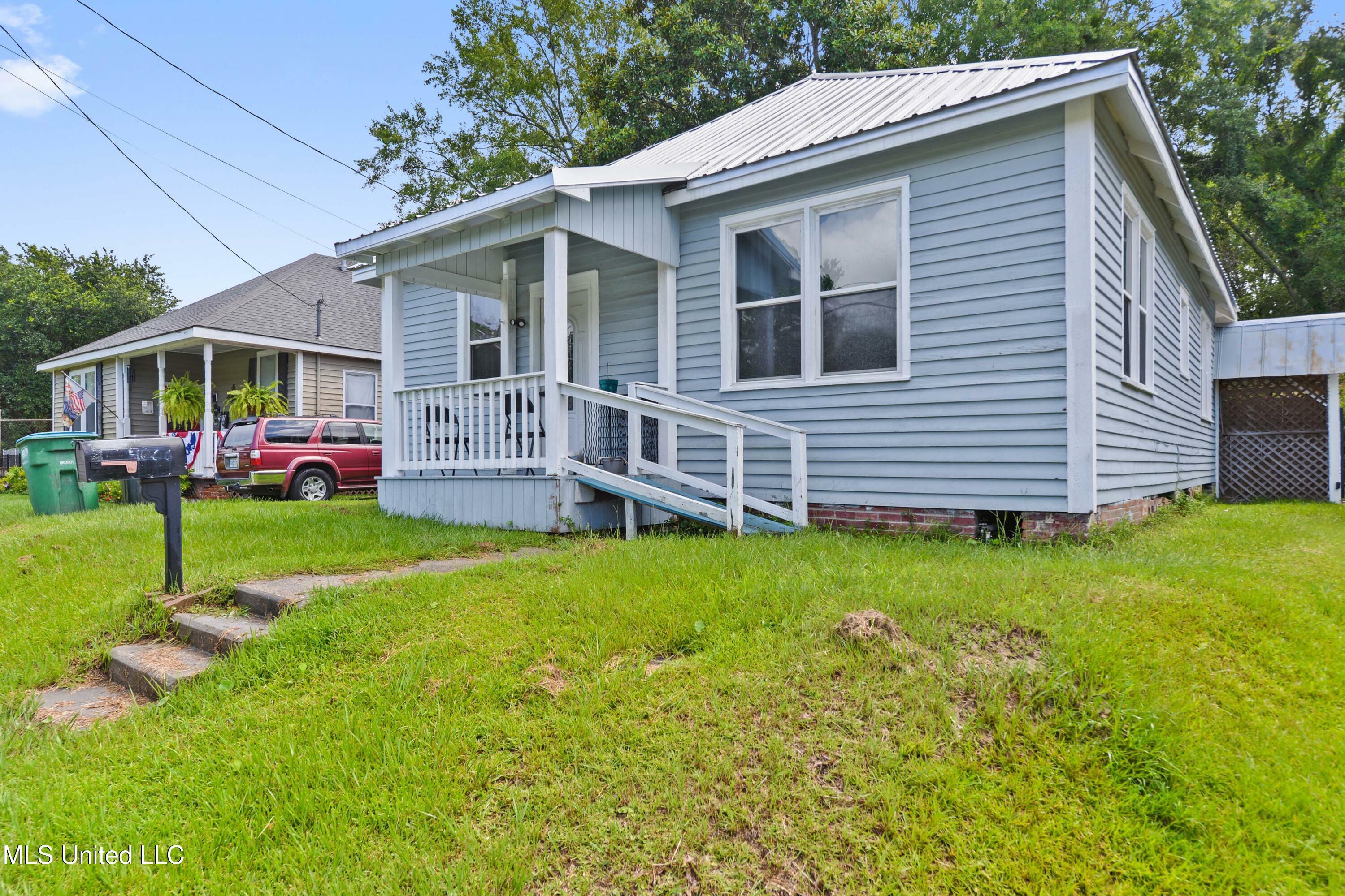 Property Photo: 4006 Pine Street MS 39567