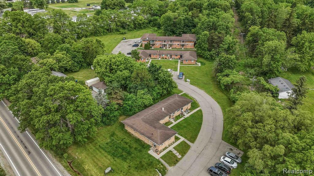 Property Photo: 10660 E Holly Road MI 48350 1130