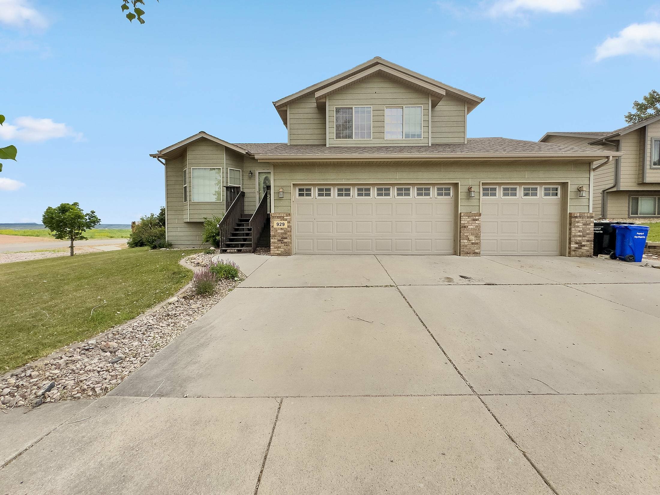 Property Photo: 929 Missoula Street SD 57703