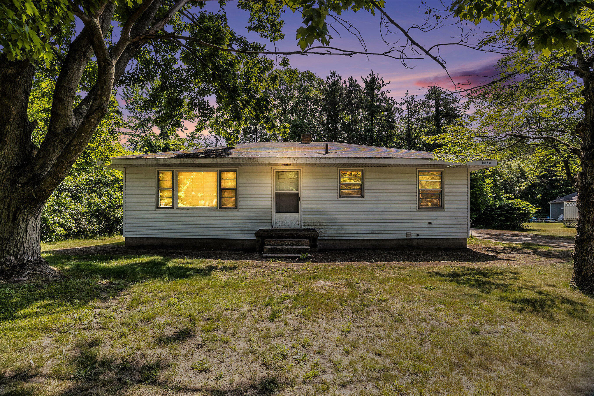 Property Photo: 16140 144th Avenue MI 49456