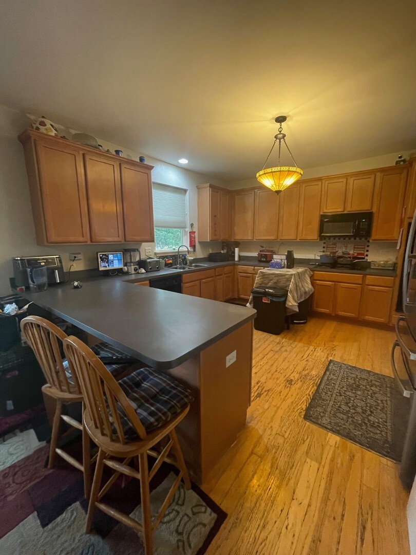 Property Photo: 313 Kensington Drive IL 60543