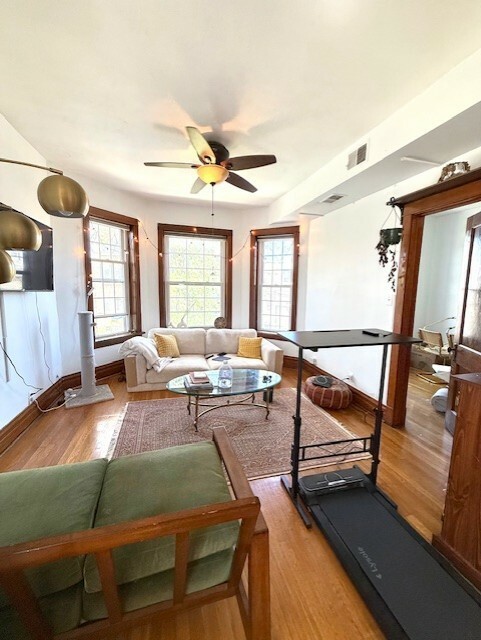 Property Photo: 2341 N Avers Avenue 2 IL 60647