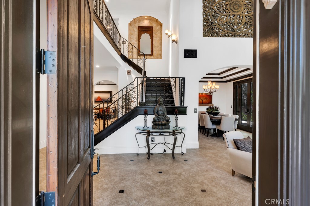 Property Photo: 5329 Shirley Avenue CA 91356