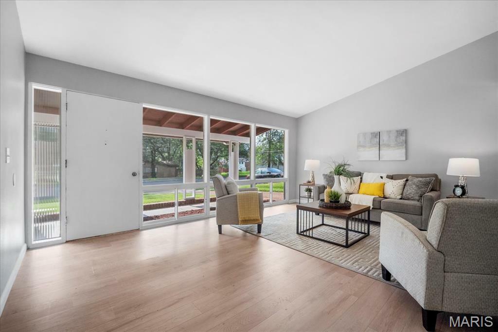Property Photo: 355 Waterford Drive MO 63033