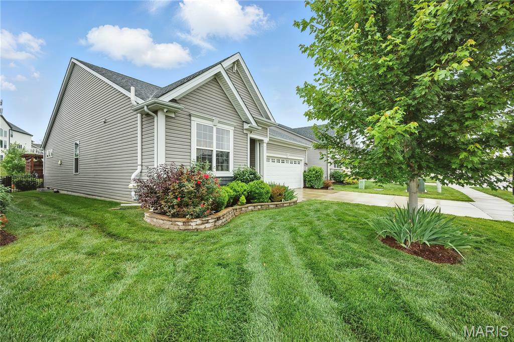 Property Photo: 1056 Sandfort Farm Drive MO 63301