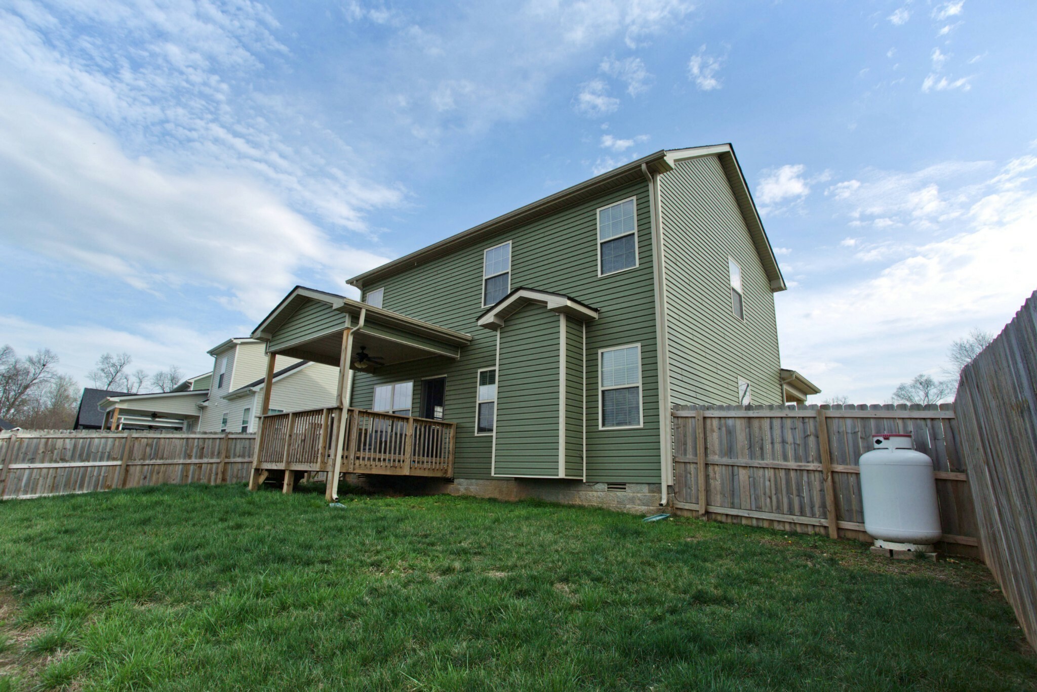 Property Photo: 1147 Eagles Nest Ln TN 37040