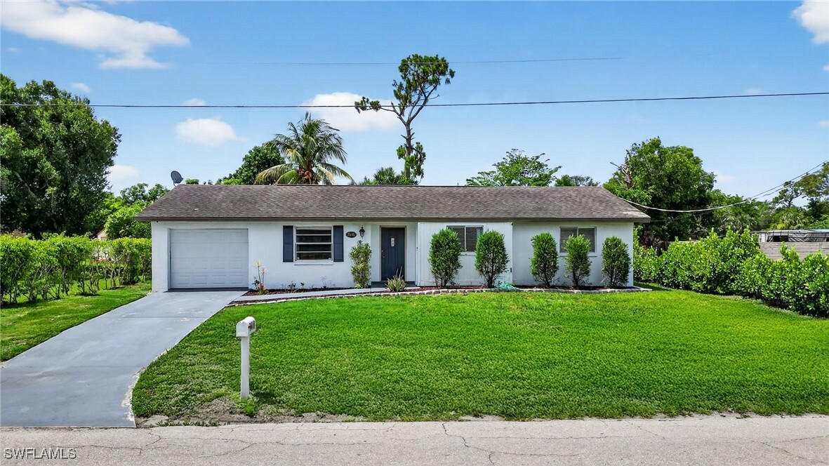 Property Photo: 7416 Pine Drive FL 33967