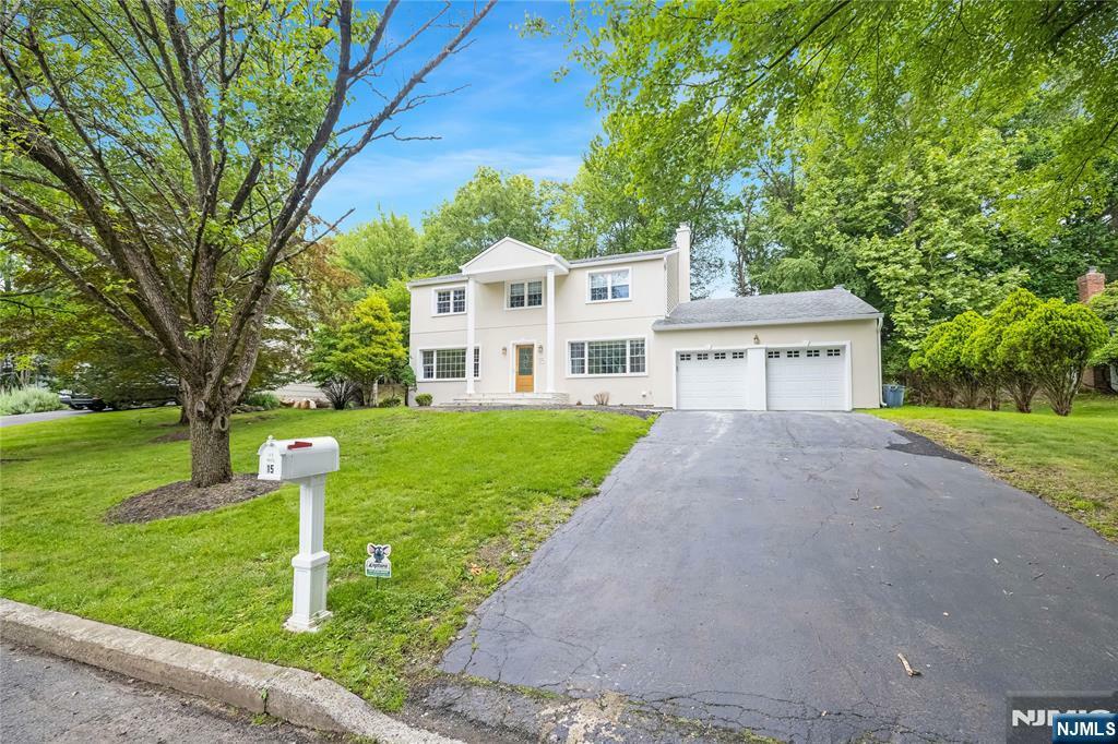 Property Photo: 15 Kings Court NJ 07677