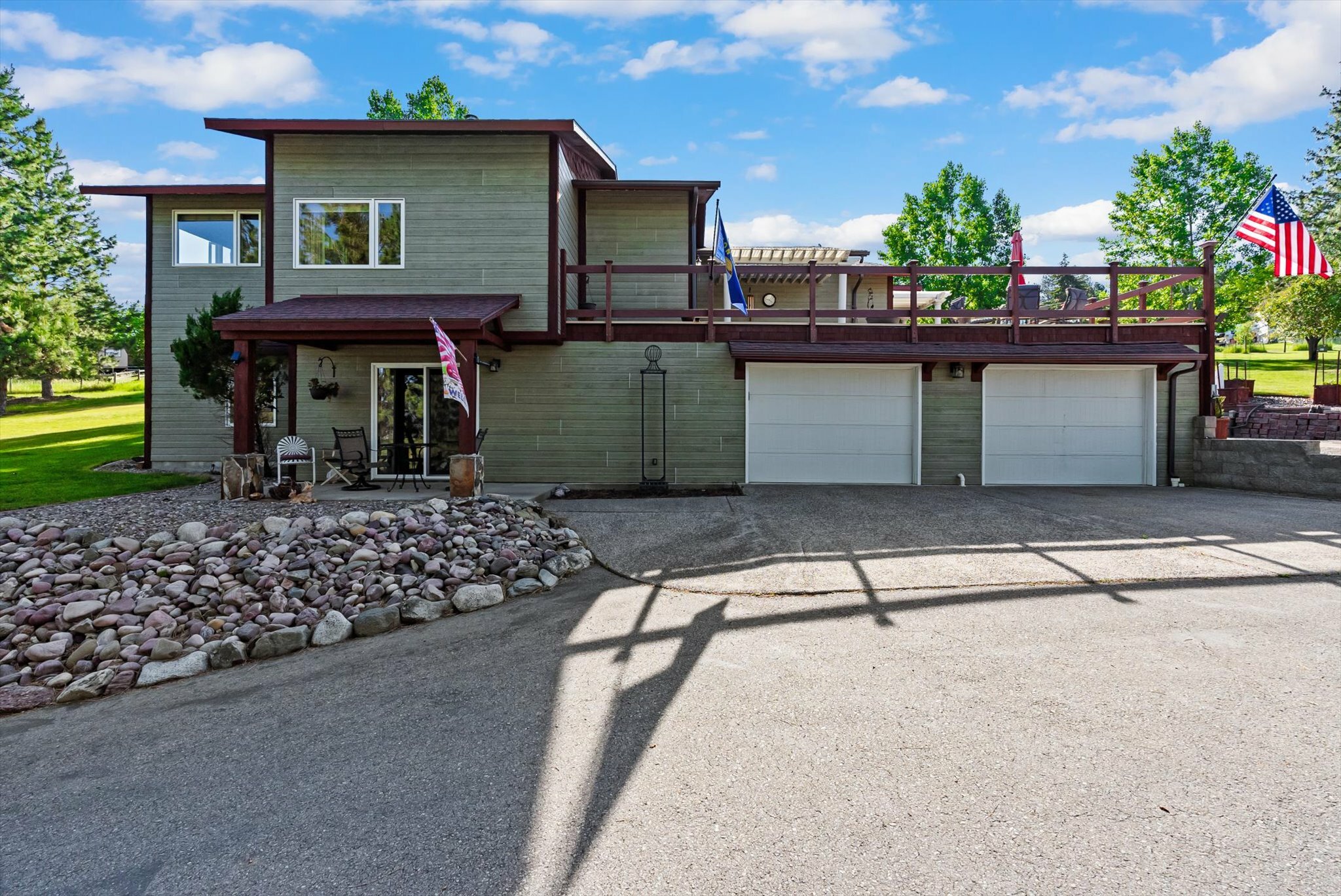 Property Photo: 6350 S Meadowwood Lane MT 59803