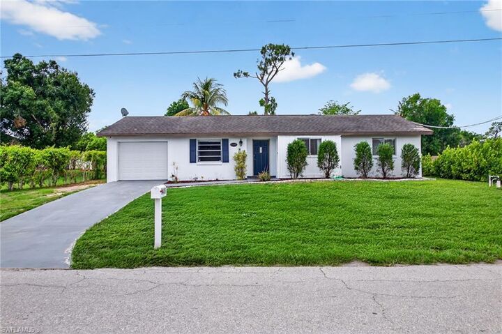 Property Photo: 7416 Pine Dr FL 33967