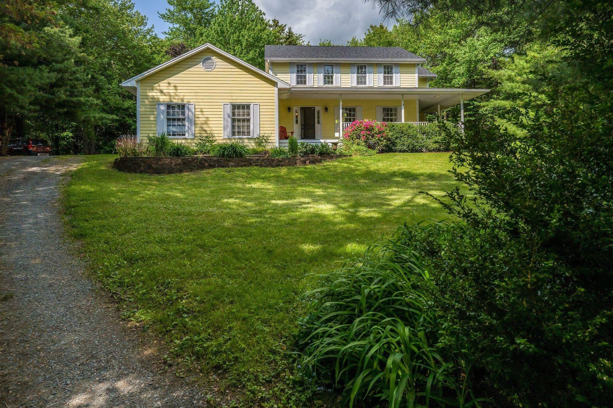 Property Photo: 1 Cedarwood Court NS B2T 1E7