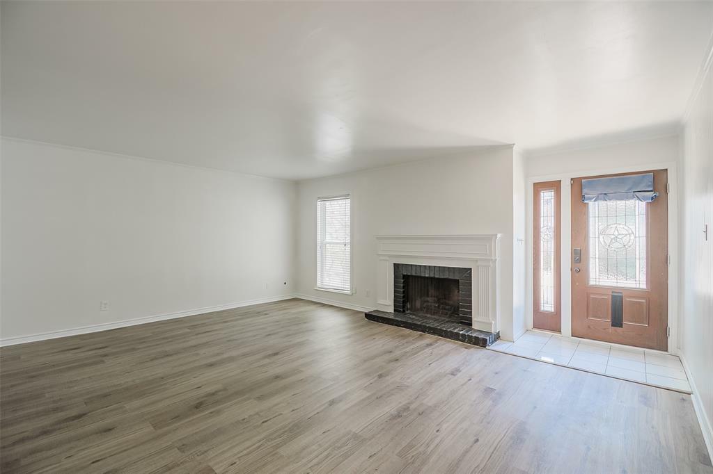 Property Photo: 5907 Copperwood Lane 1138 TX 75248
