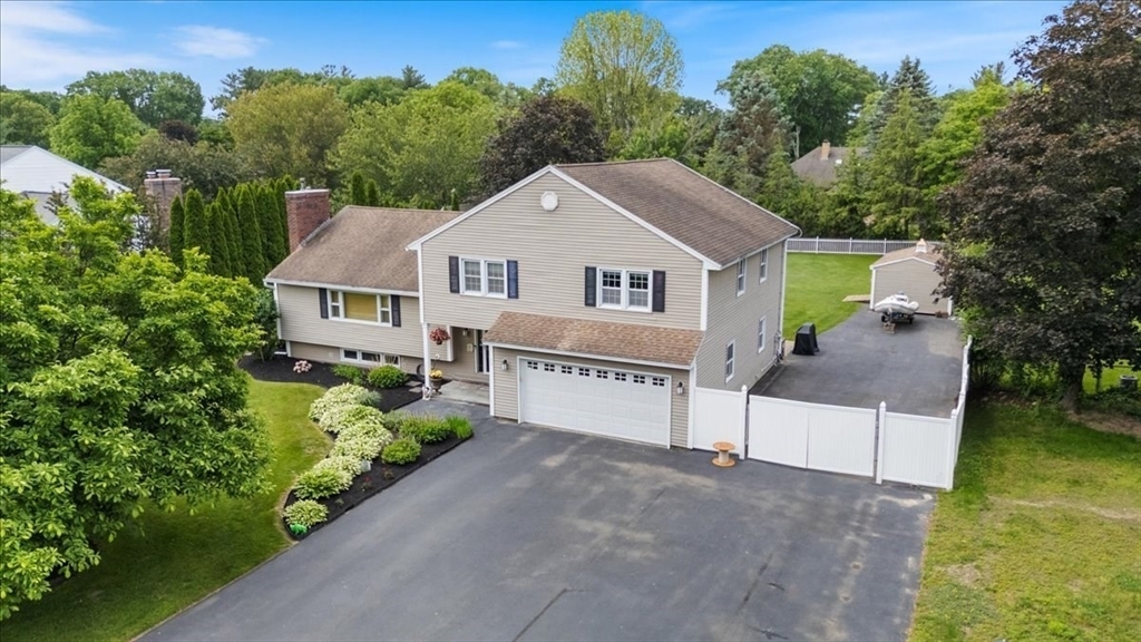 75 Cox Lane  Methuen MA 01844 photo