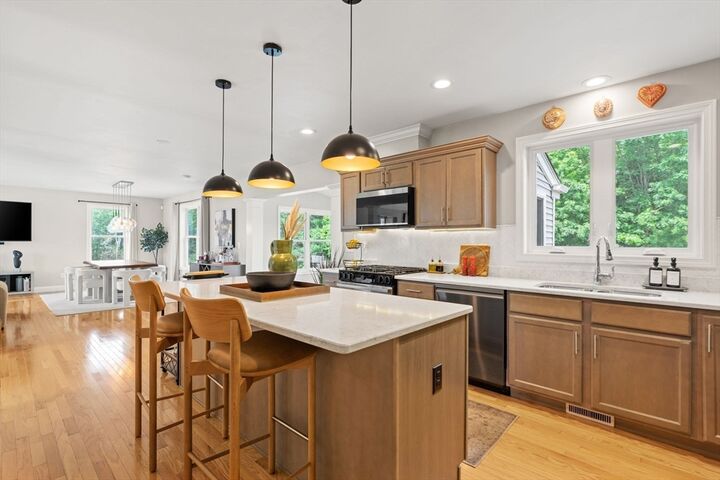 13 Oldfield Rd  Bridgewater MA 02324 photo