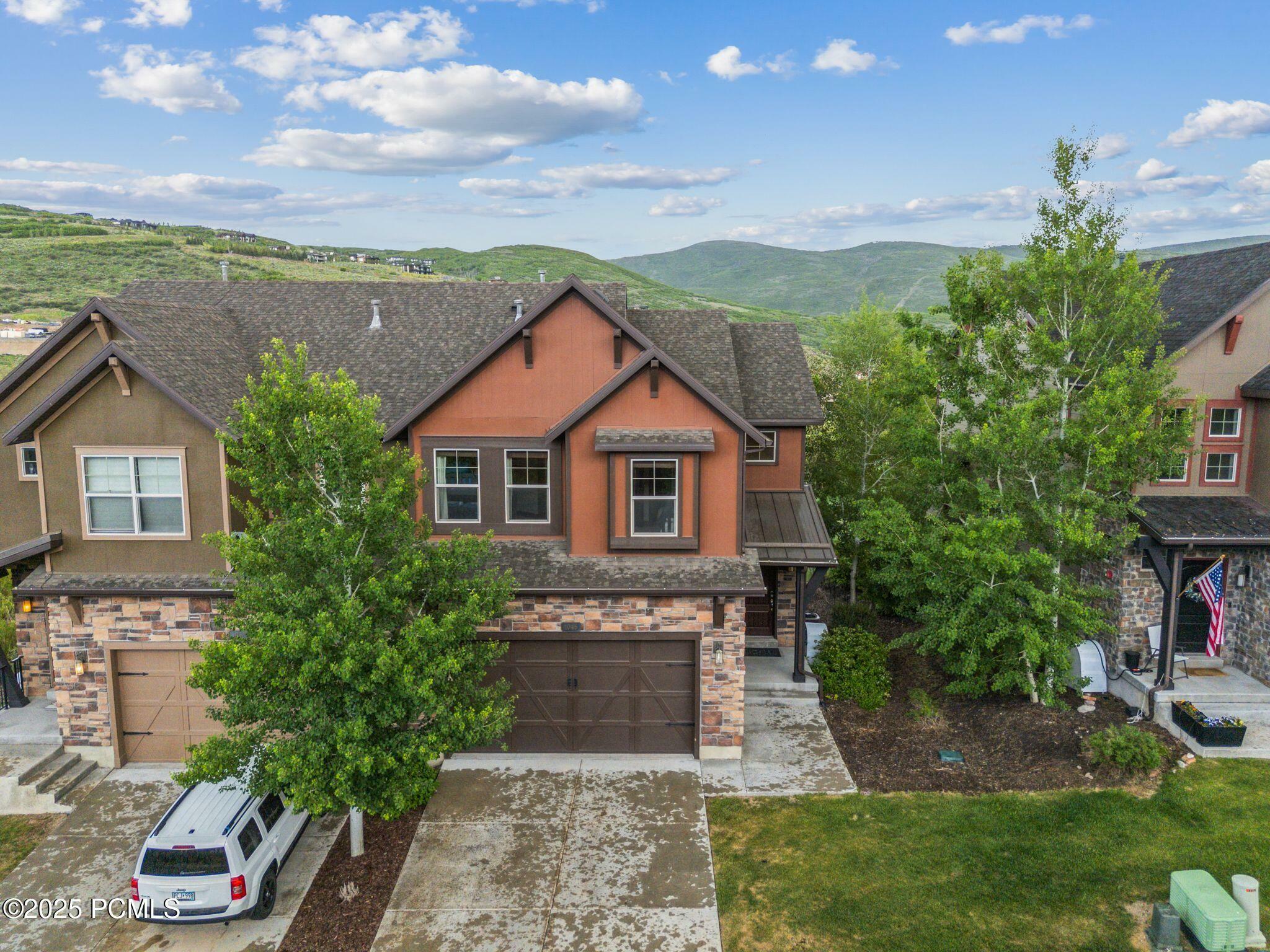 Property Photo: 1046 W Abigail Drive UT 84036