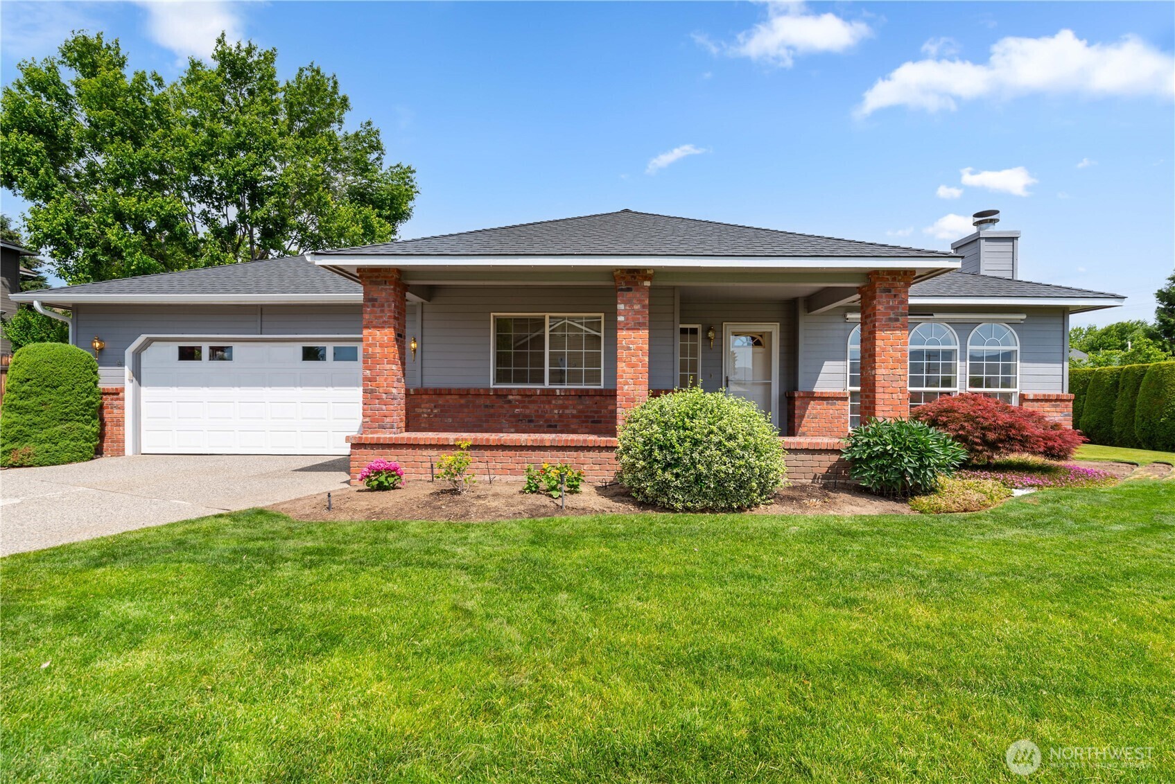 840  Amy Court  East Wenatchee WA 98802 photo