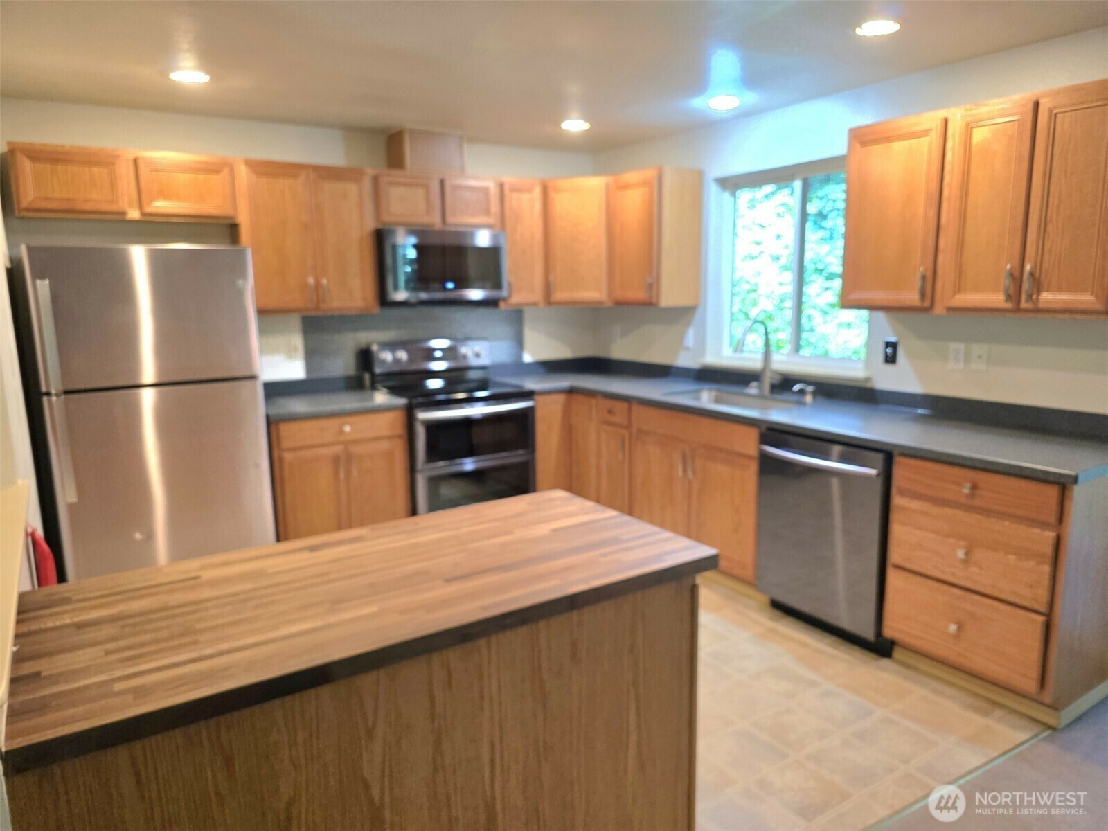 Property Photo:  21724 E Terra Lane SE  WA 98597 
