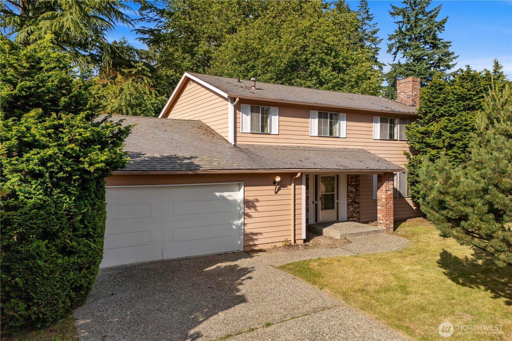 Property Photo: 5014 122nd Avenue SE WA 98006