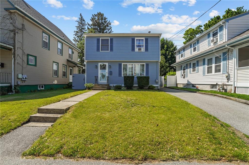 Property Photo:  66 Chestnut Avenue  RI 02910 