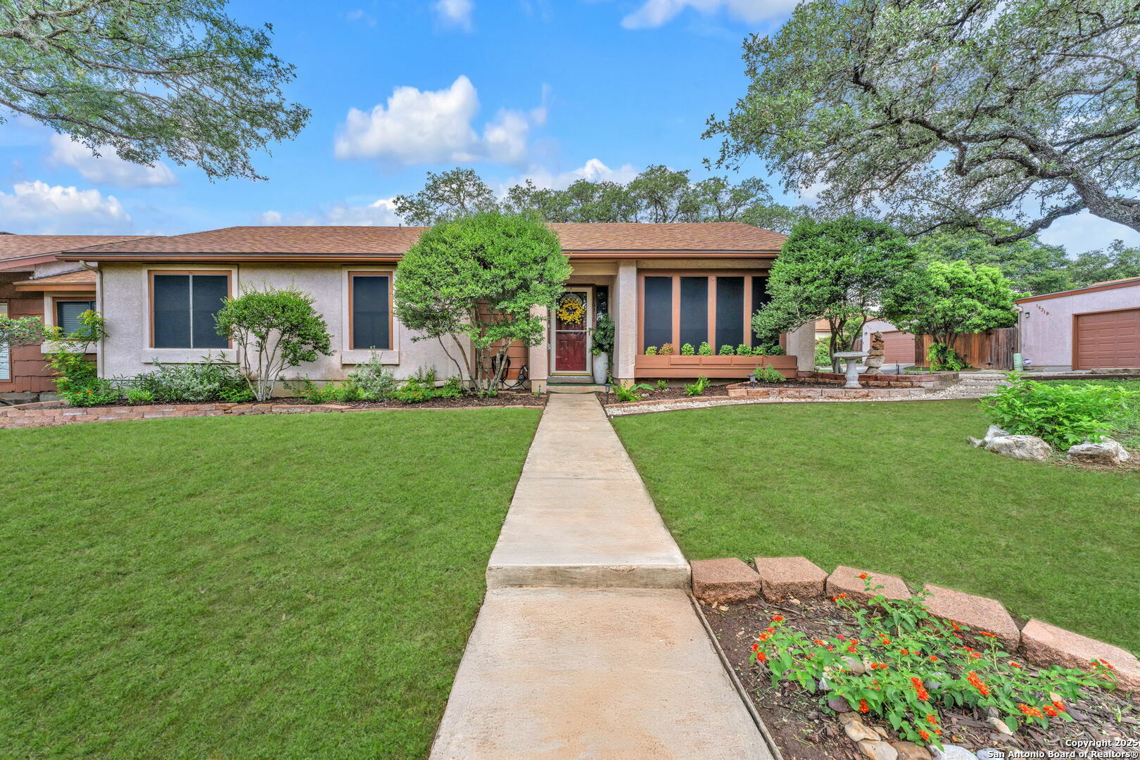 Property Photo: 16310 Buena Tierra TX 78232