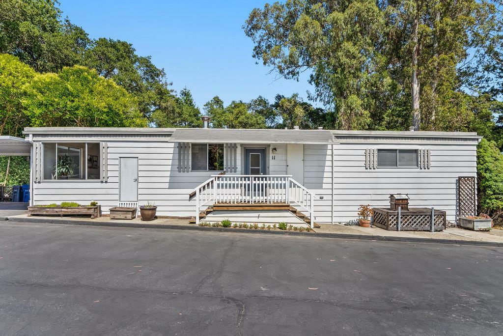 Property Photo: 11 Del Rio Circle 11 CA 95073