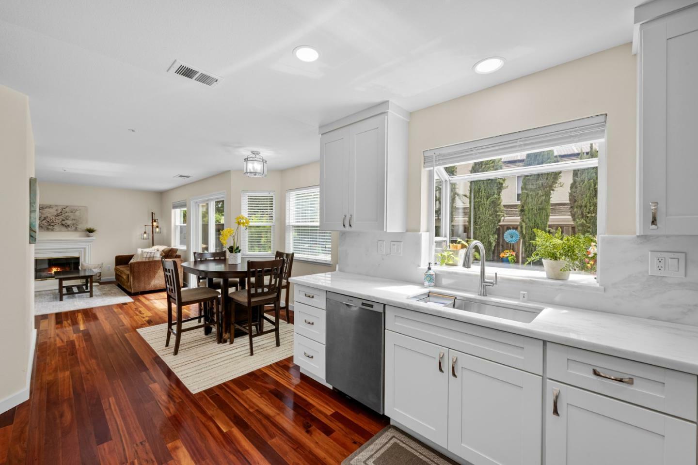 Property Photo: 360 Via Largo CA 95037
