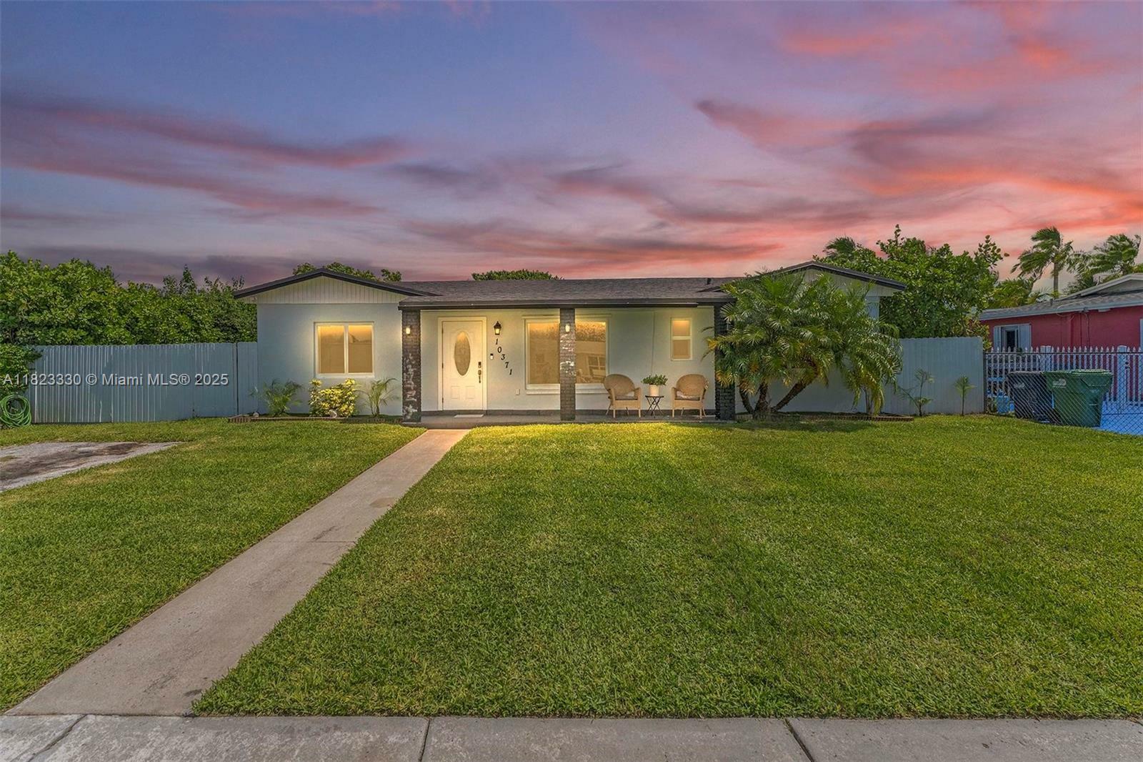 Property Photo:  10371 SW 146th St  FL 33176 