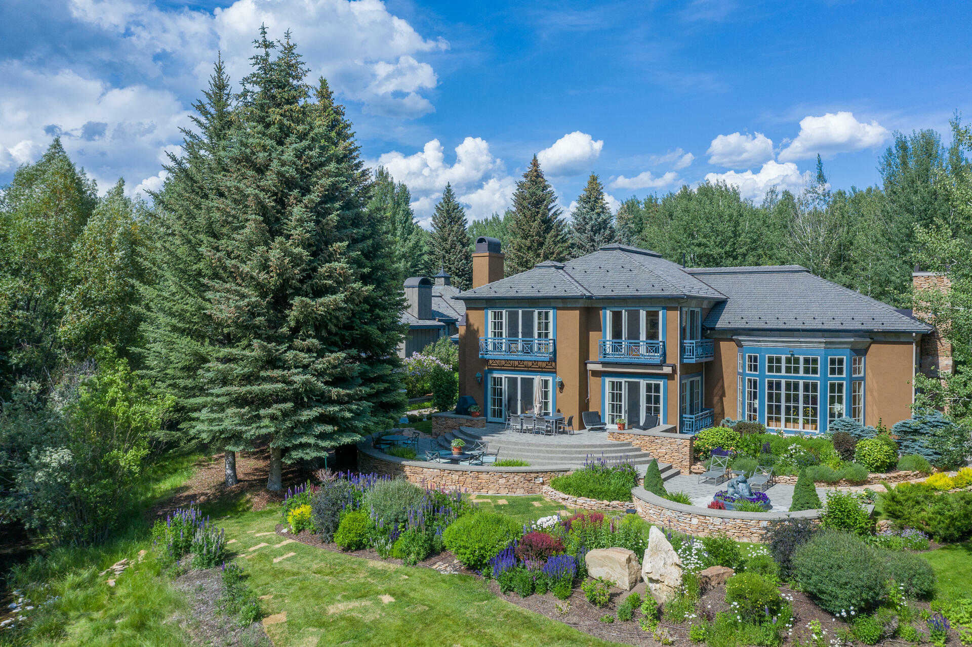 Property Photo: 137 Aspen Lakes Dr ID 83333