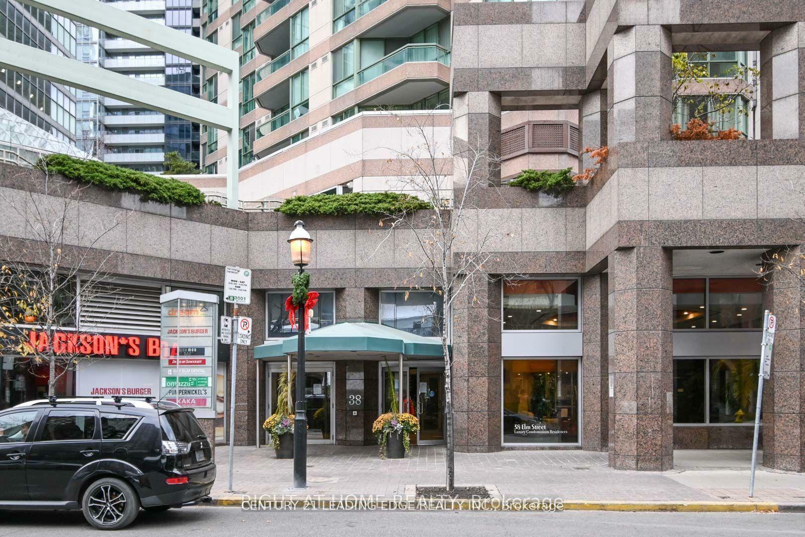 Property Photo: 38 Elm Street 3305 ON M7A 2A3