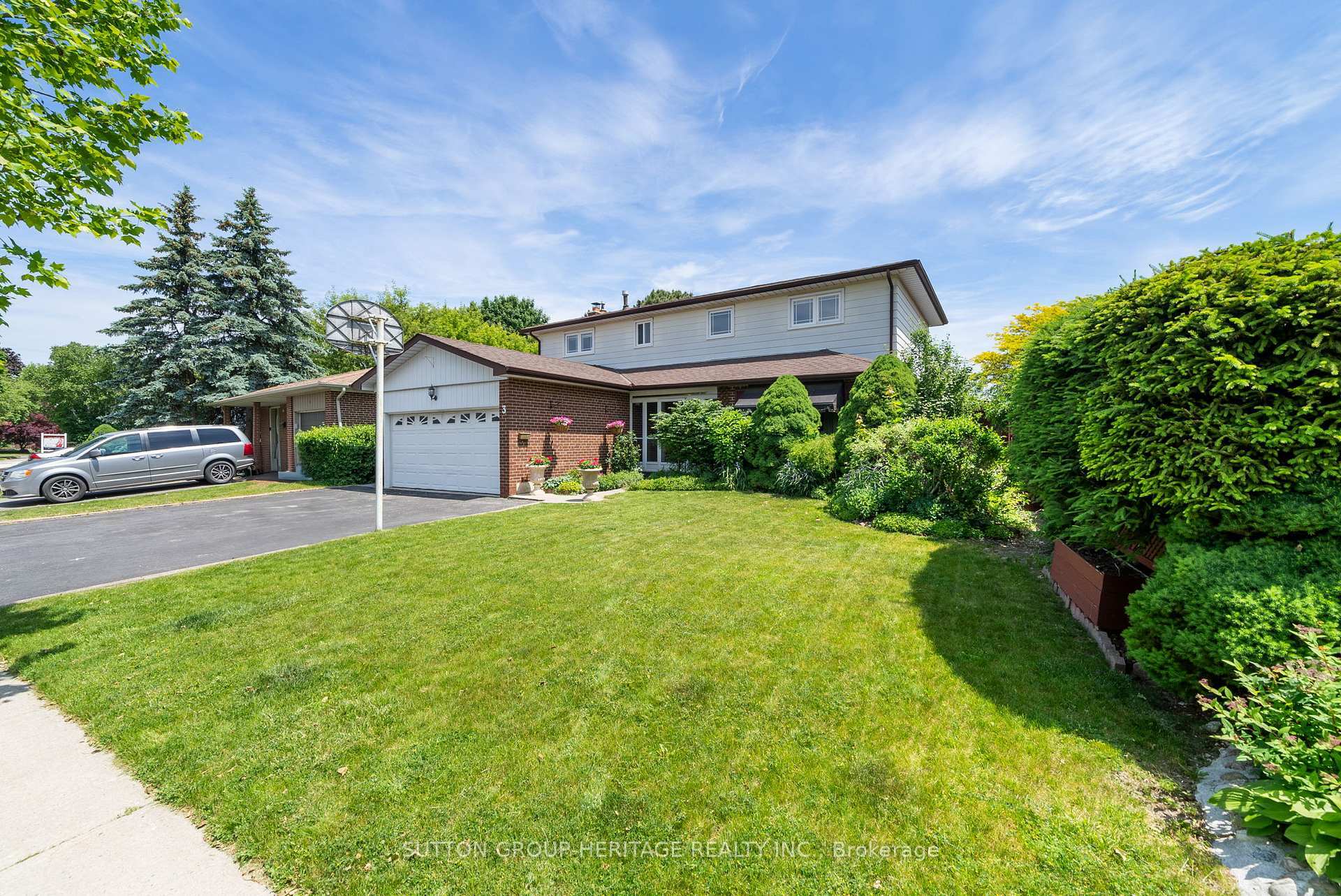 Property Photo: 3 Tilley Drive ON M1C 2T9