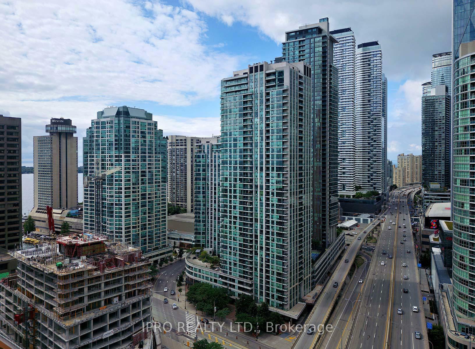 Property Photo: 16 Yonge Street 2007 ON M5E 2A1