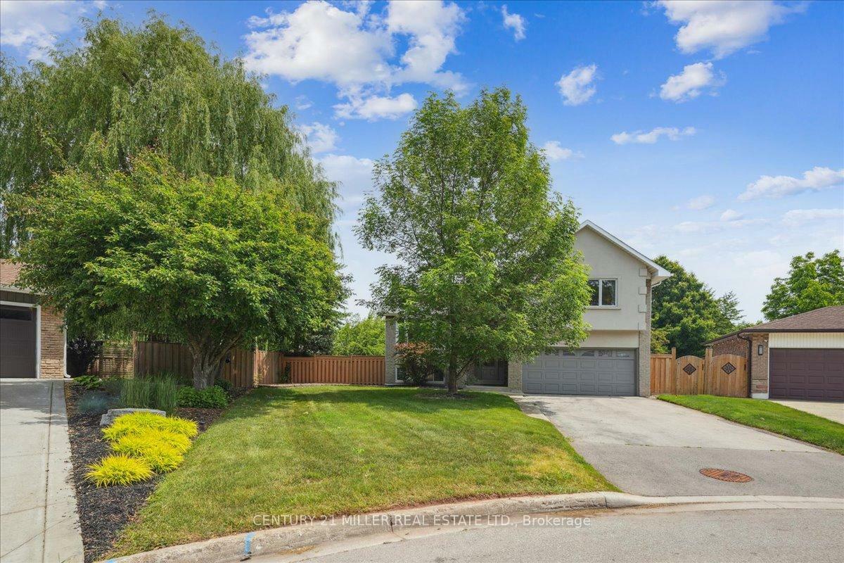 Property Photo:  2442 Woburn Crescent  ON L6L 5E9 