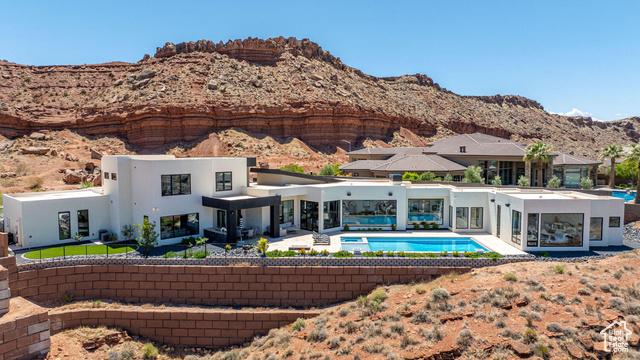 Property Photo: 3089 E Banded Hills Dr UT 84790
