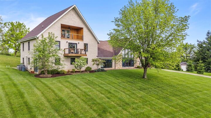 Property Photo: 165 Milbeck Dr PA 15301