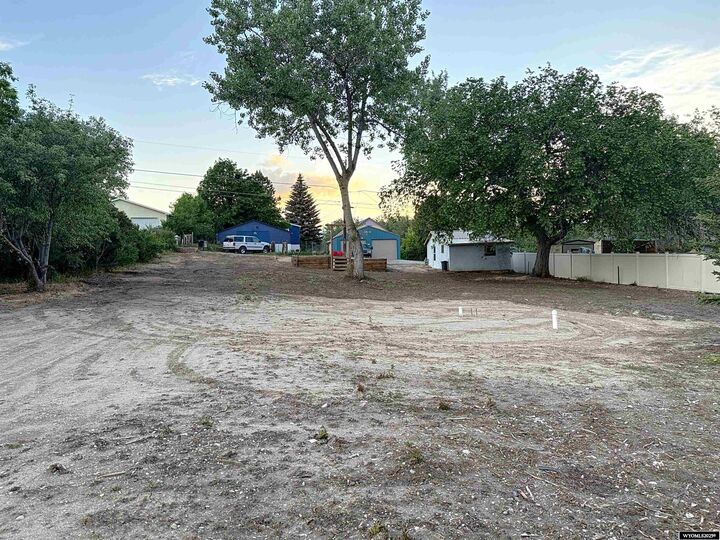 Property Photo: 158 &Amp 160 Western Avenue WY 82834