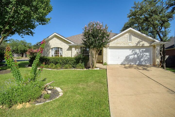 9134 Edwardson Lane  Austin TX 78749 photo
