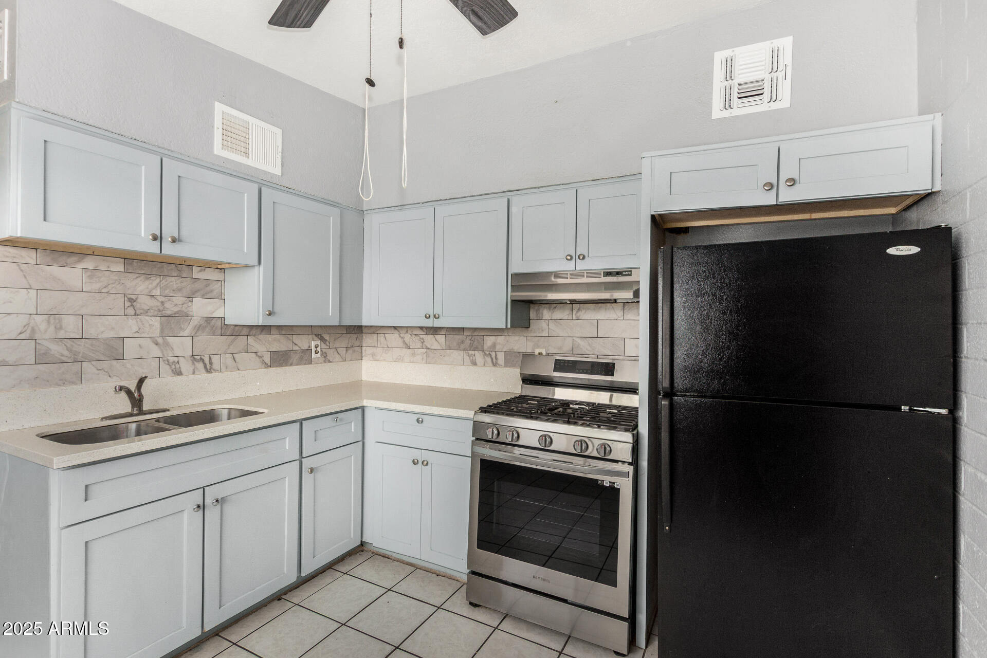 Property Photo:  1014 N 28th Street  AZ 85008 
