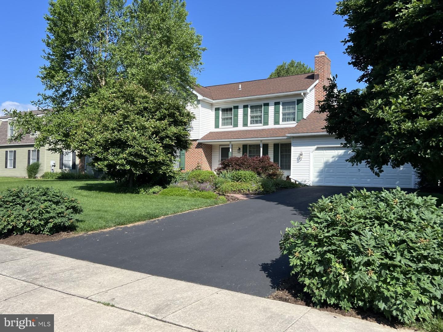 Property Photo: 7450 Valley View Lane PA 19606