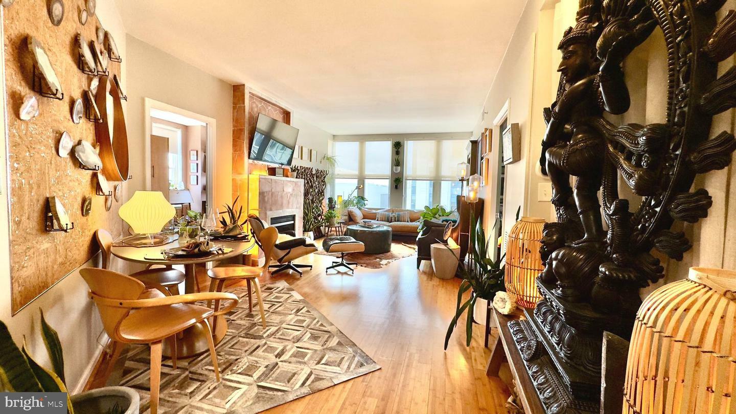Property Photo:  715 6th Street NW 1002  DC 20001 