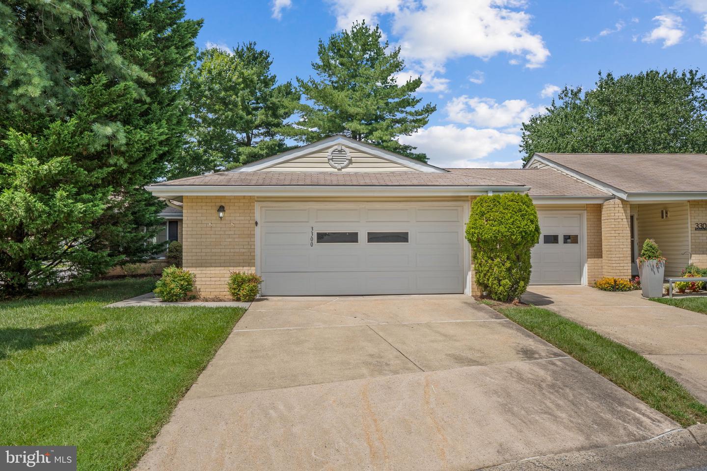 Property Photo: 3300 Solomons Court 100 MD 20906