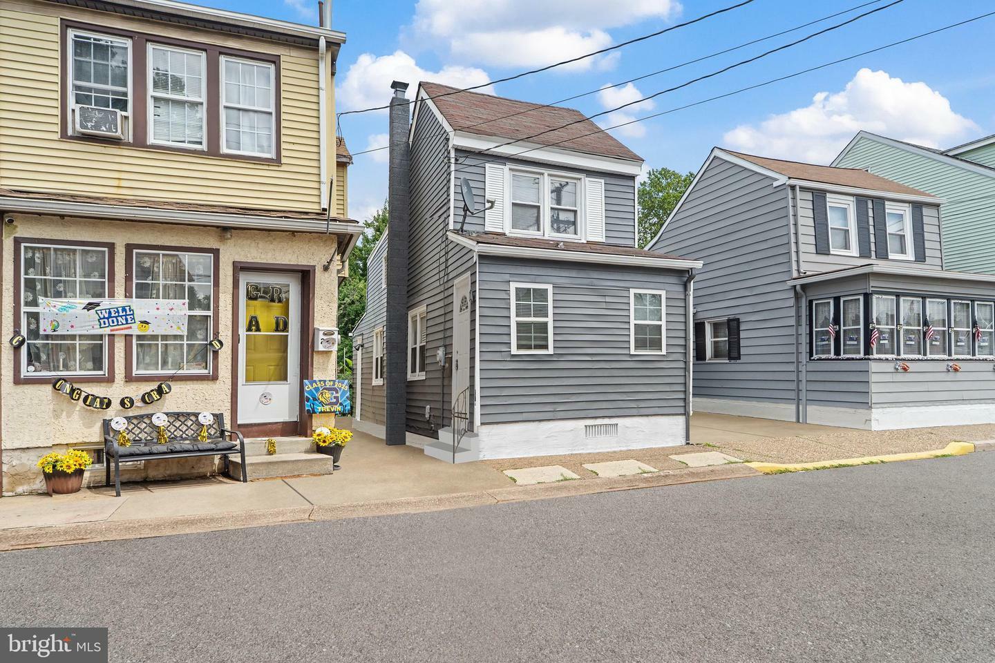 Property Photo: 248 S Broadway NJ 08030