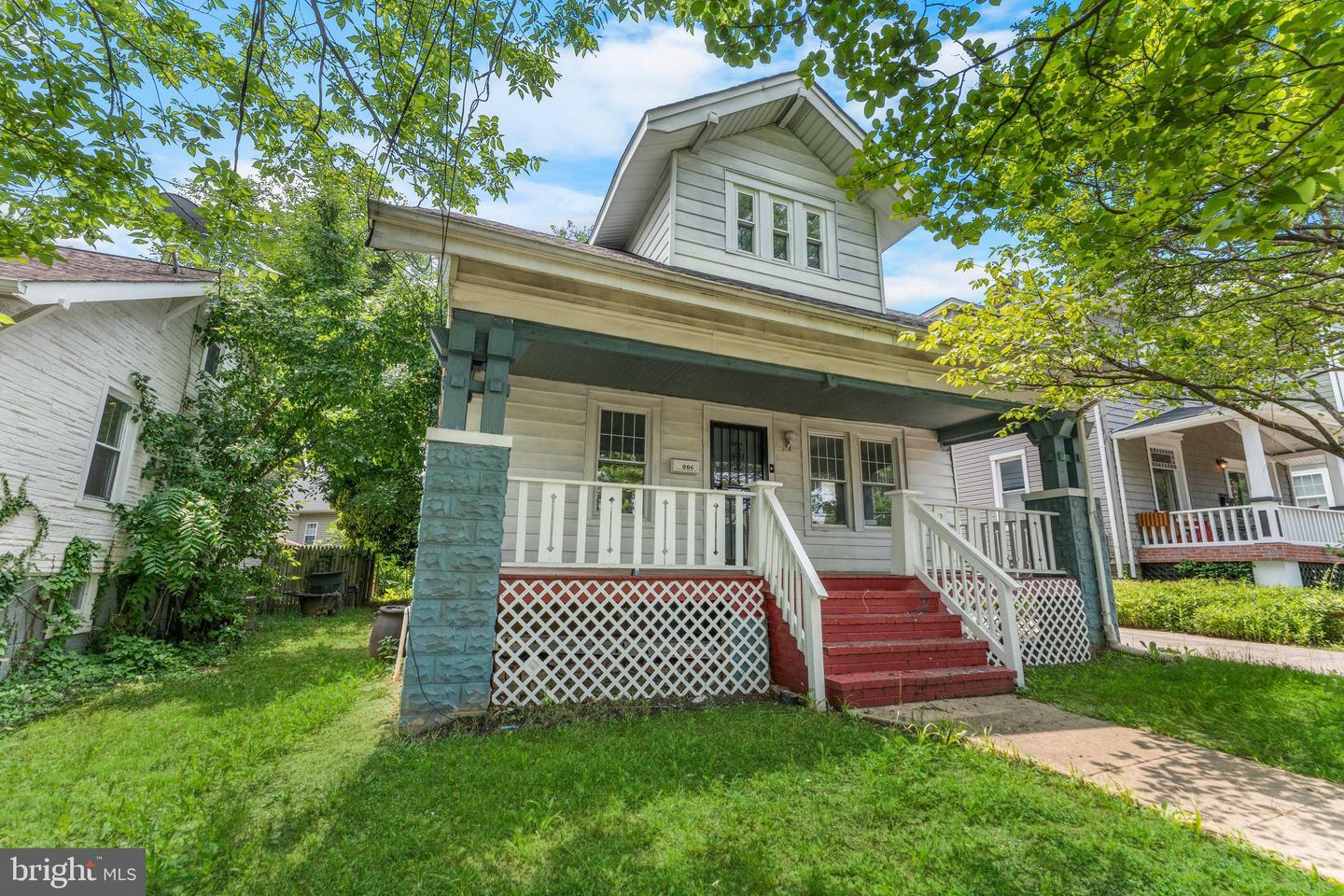Property Photo: 3006 South Dakota Avenue NE DC 20018