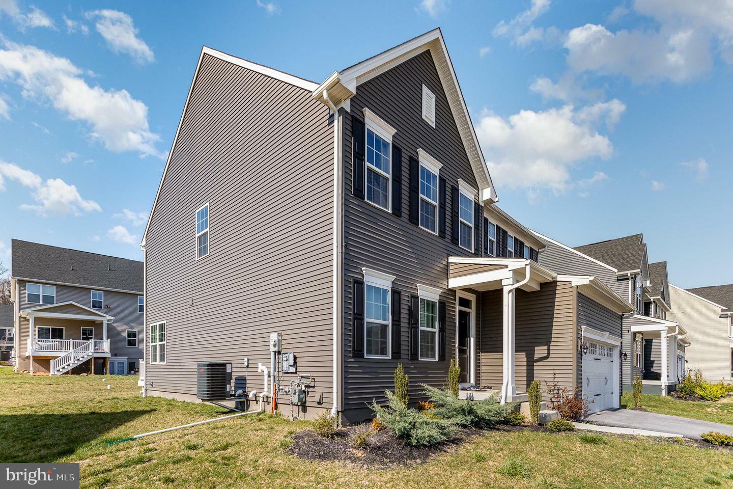 Property Photo:  124 Coopers Hawk Drive  PA 17050 