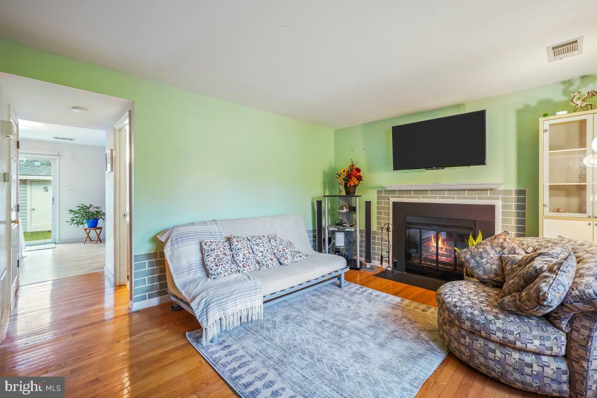 Property Photo: 7719 Haines Court MD 20707