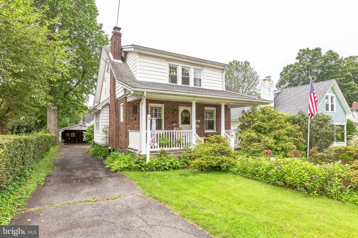 Property Photo:  120 W Seventh Street 150  PA 19063 