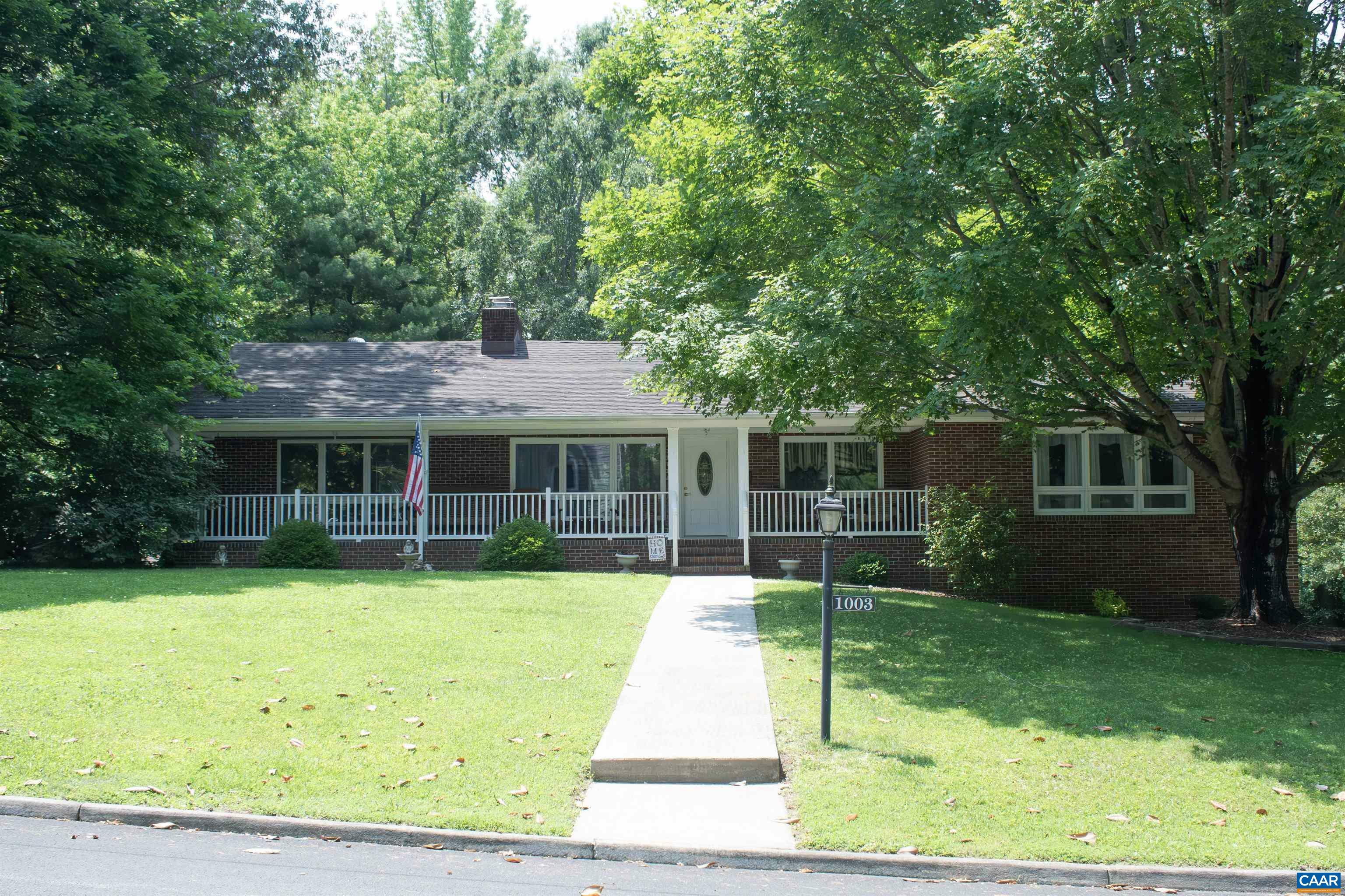 Property Photo: 1003 Fayette St VA 23901