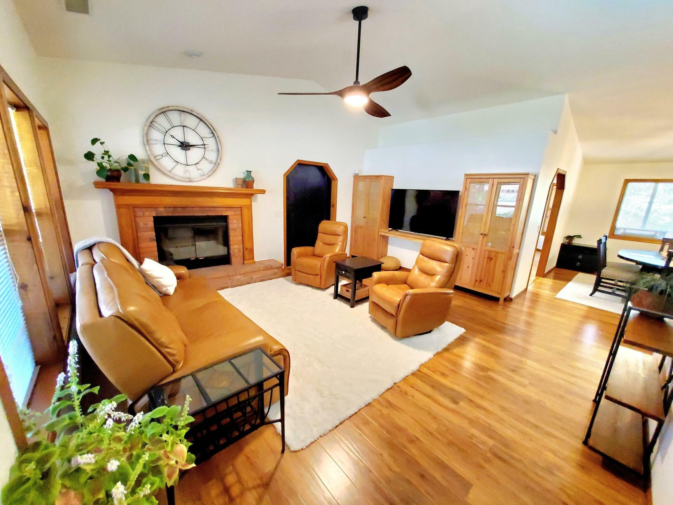 Property Photo: 604 E Amarillo Circle AZ 85541