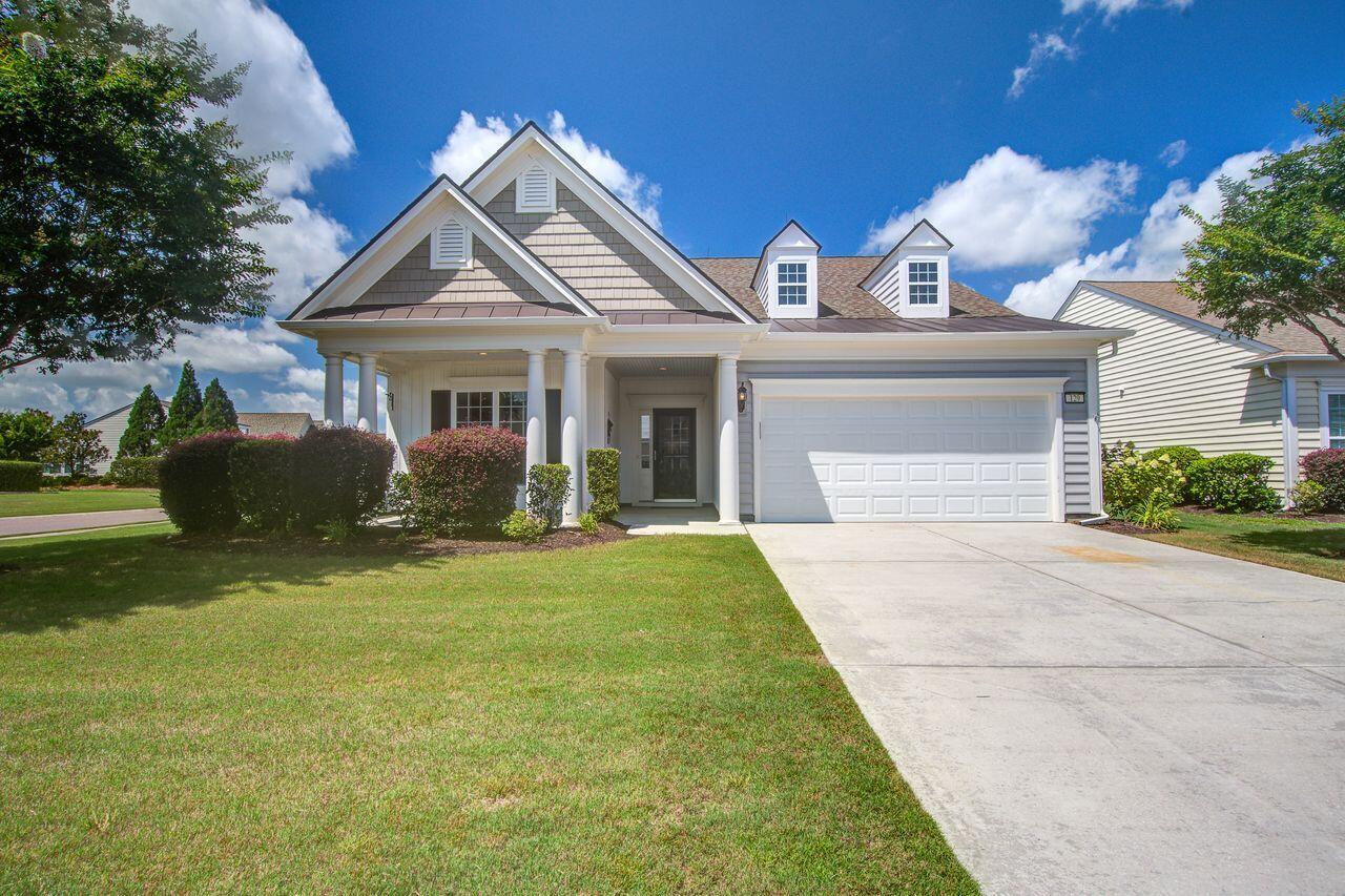 129 Schooner Bend Avenue  Summerville SC 29486 photo