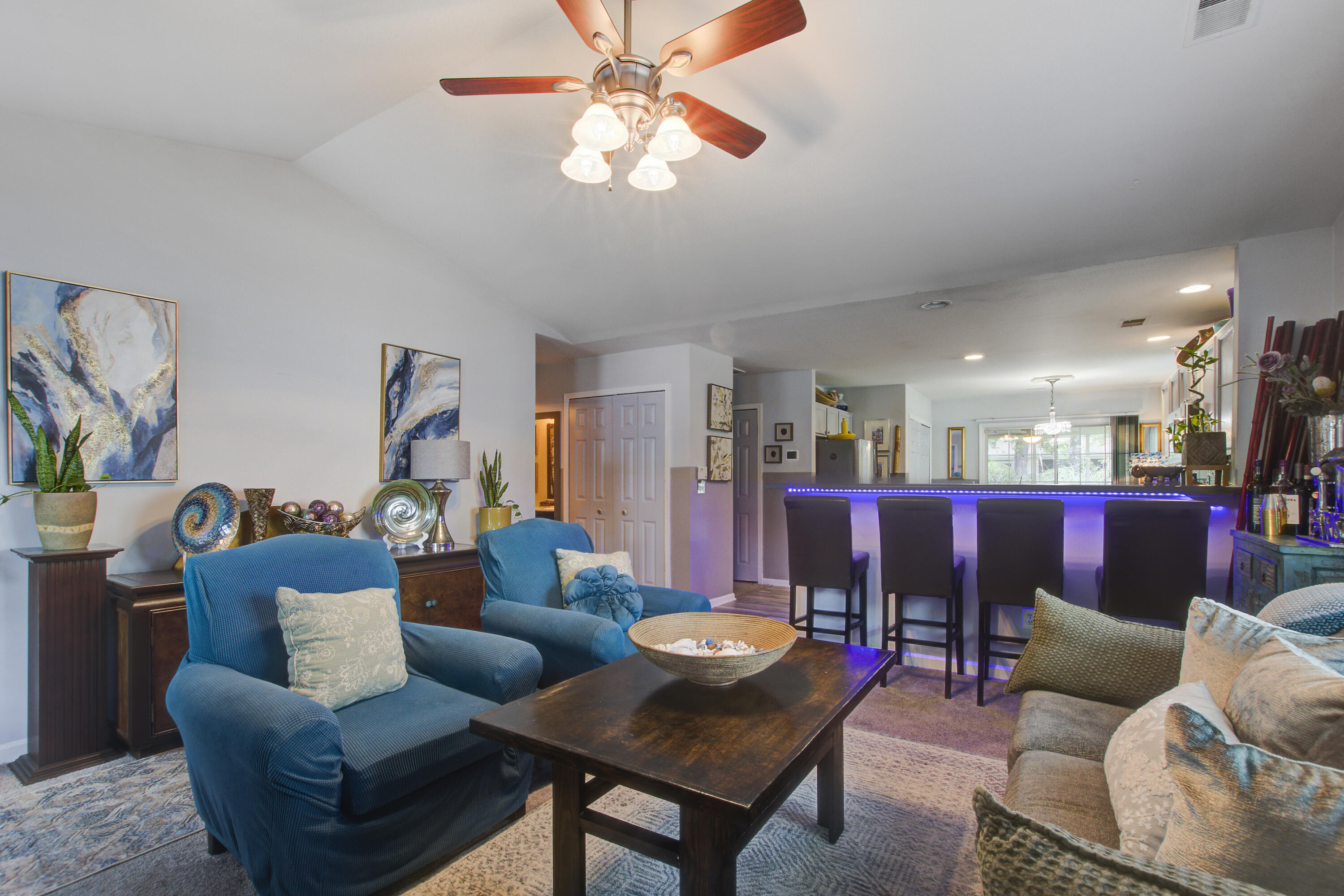 Property Photo: 8059 Shadow Oak Drive SC 29406