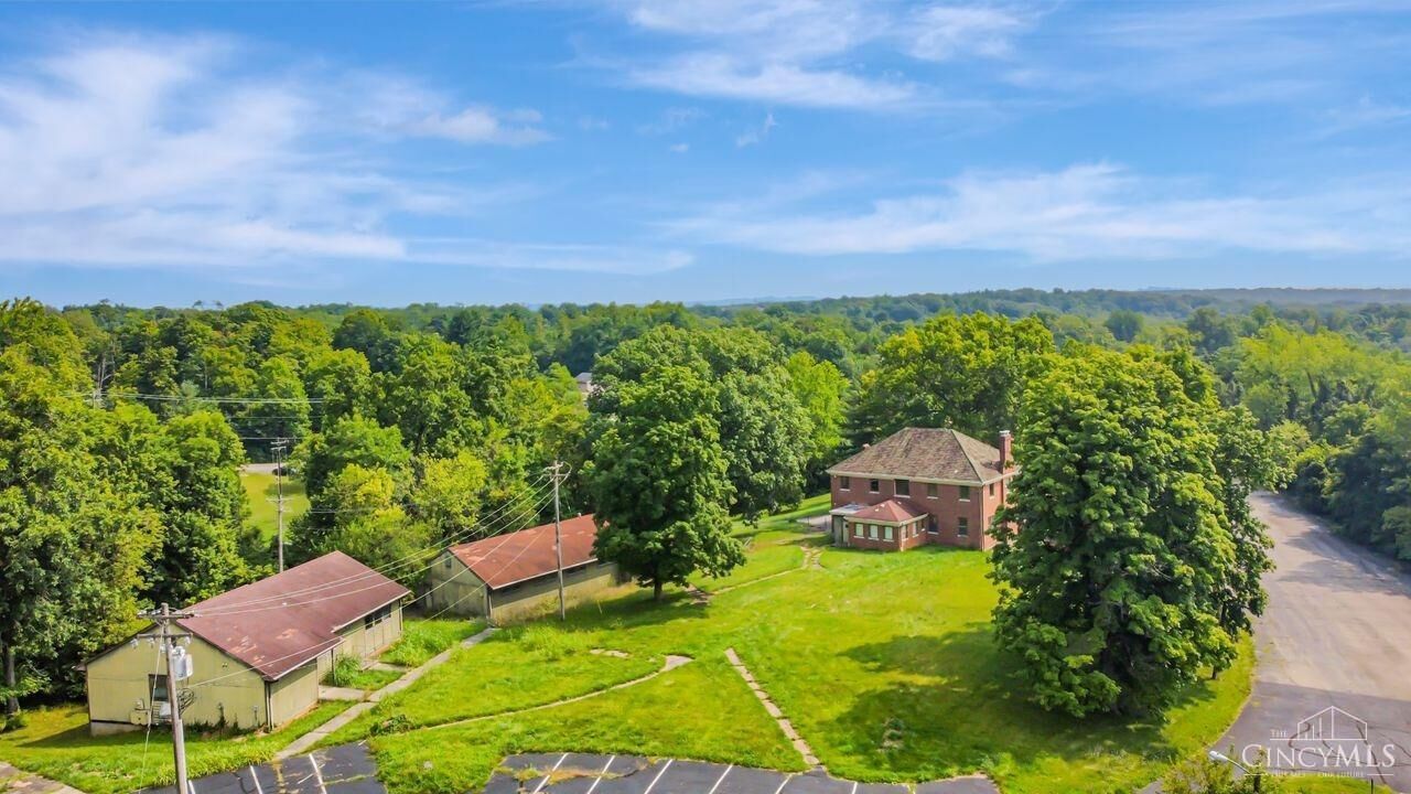 Property Photo: 1805 Miles Road OH 45231